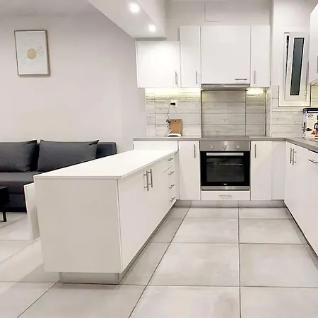Wonderful Flat In Kavouri Apartment *